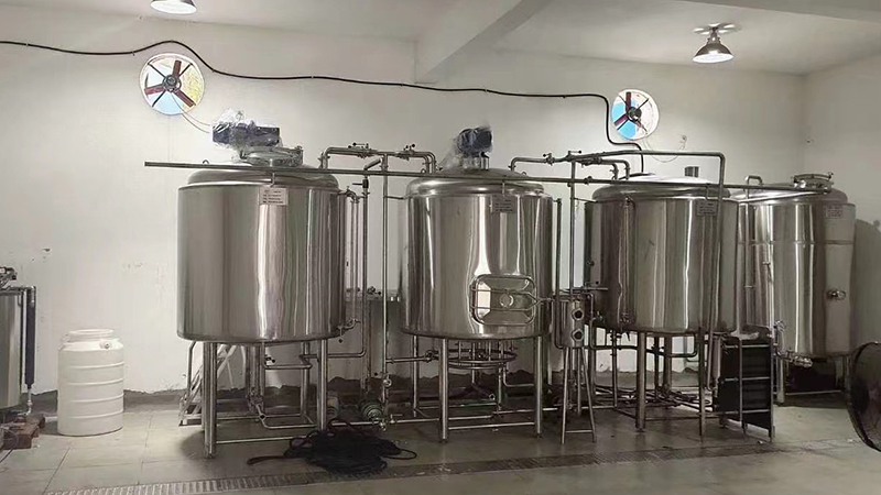 泸州沧州075精酿啤酒厂